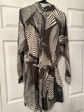 Express Portofino Shirt Dress in Black and Cream Abstract Stripe